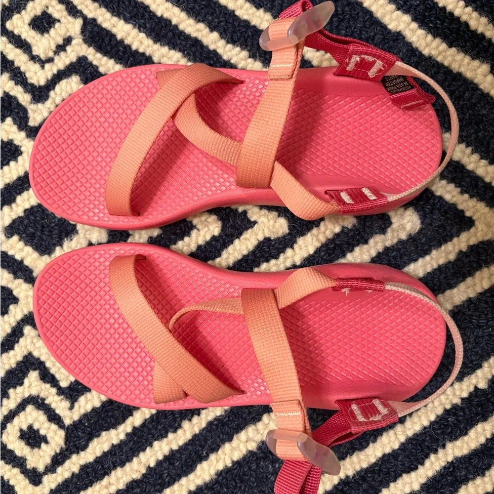 Mismatch Z / 1 Classic Sandal - Picture 1 of 5